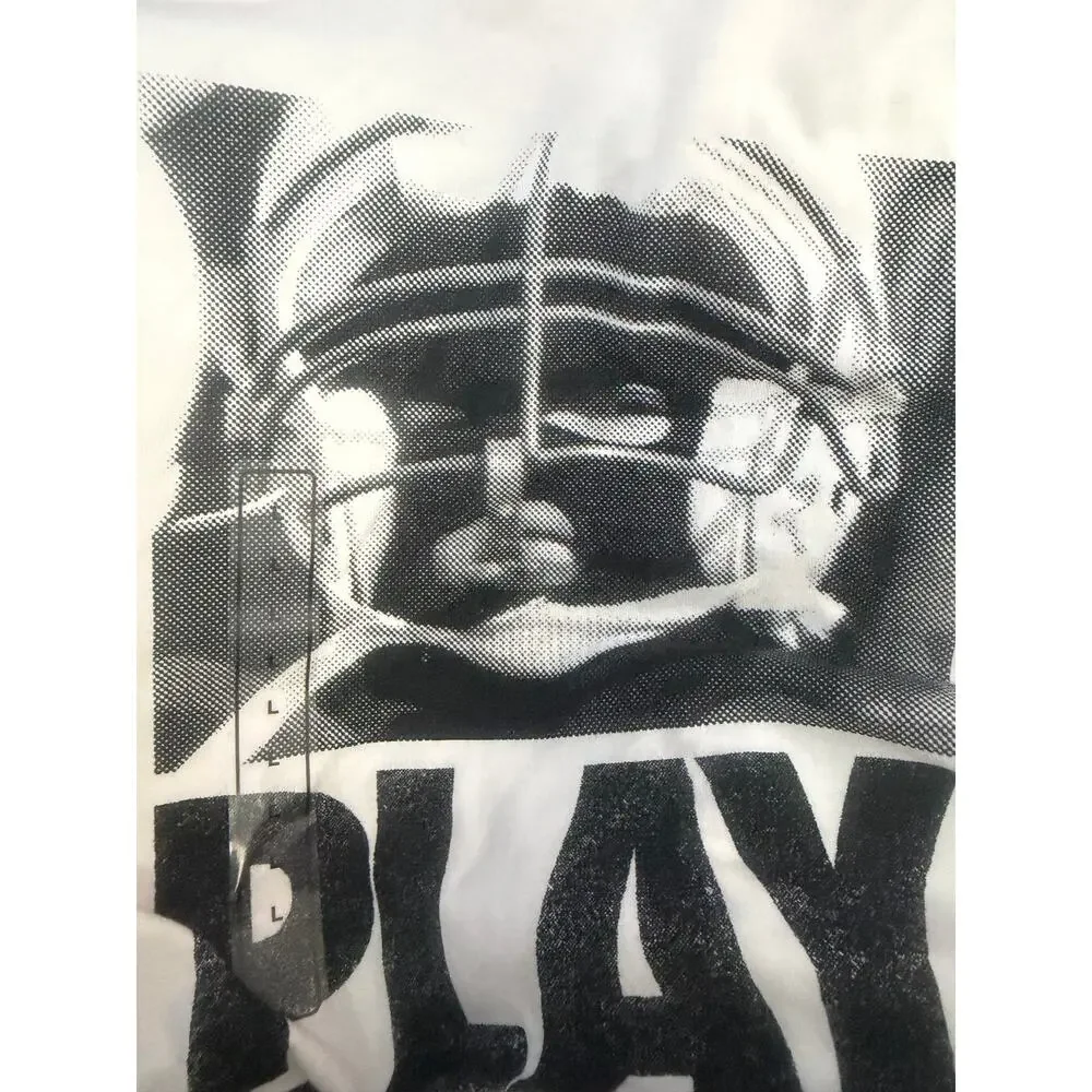 Nike Boys L White Play Attention Graphic Tee Youth Sports Practice Shirt
